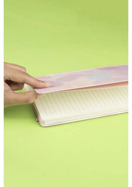 Sanrio Lisanslı A5 Lastikli Ciltli Defter Çizgili (80 Yaprak) - Hello Kitty modelleri