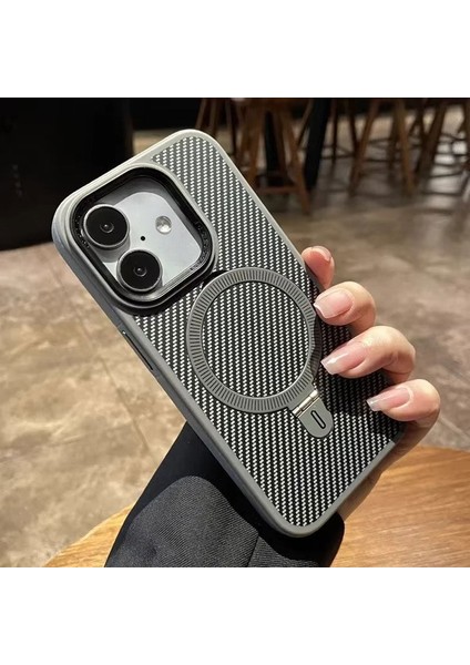 Apple iPhone 17 Uyumlu Kılıf Zebana Best Karbon Fiber Kılıf (Kablosuz Şarj Destekli) Gri