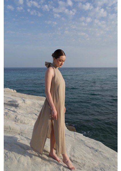 Sırt Dekolteli Elbise modelleri