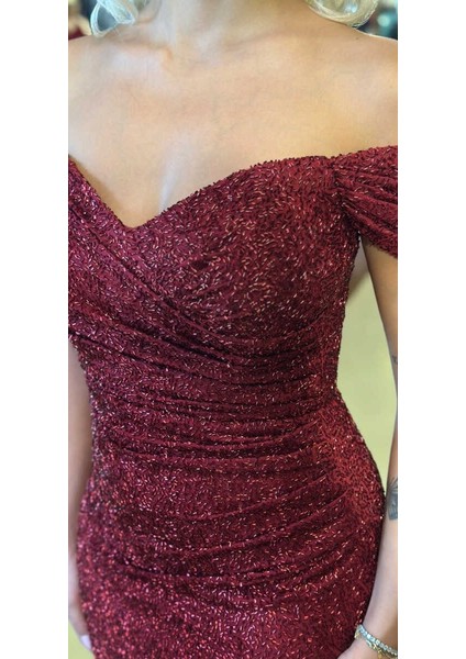 Bordo Madonna Yaka Düz Kesim Pullu Boncuklu Uzun Abiye Elbise 11023 modelleri