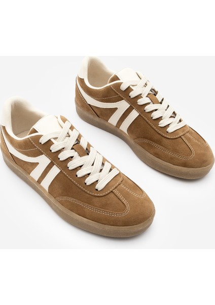 Kadın Sneaker Bağcıklı Düz Taban Spor Ayakkabı Tiyone indirimleri