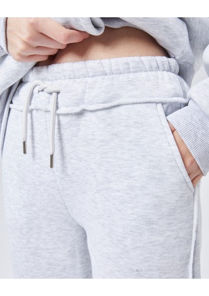 Paçası Dikiş Detaylı Şardonlu Üç Iplik Eşofman Takım fırsatları