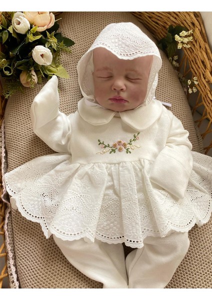 El Işlemesi Detaylı Patikli Alt Fistolu Eldivenli Üst Fistolu Şapka Kız Bebek Hastane Çıkışı Takım