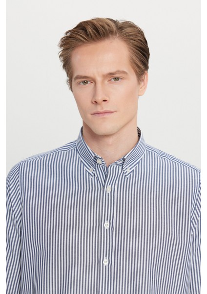 Pamuklu Tailored Slim Fit Dar Kesim Düğmeli Klasik Yaka Çizgili Gömlek fırsatları