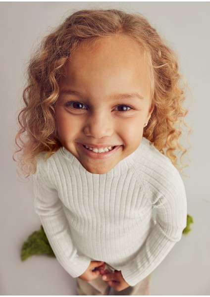 Ekru Kız Çocuk Balıkçı Yaka Kazak 4001