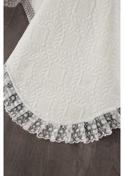 Zoya Dantelli Kapitoneli Ultrasonik Çift Kişilik Yatak Örtüsü Krem modelleri