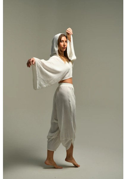 V Yakalı Kapüşonlu Bluz