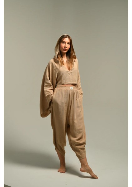 V Yakalı Kapüşonlu Bluz fiyatları