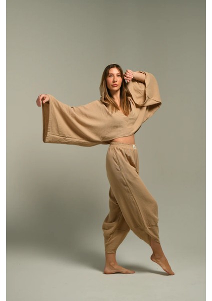 V Yakalı Kapüşonlu Bluz