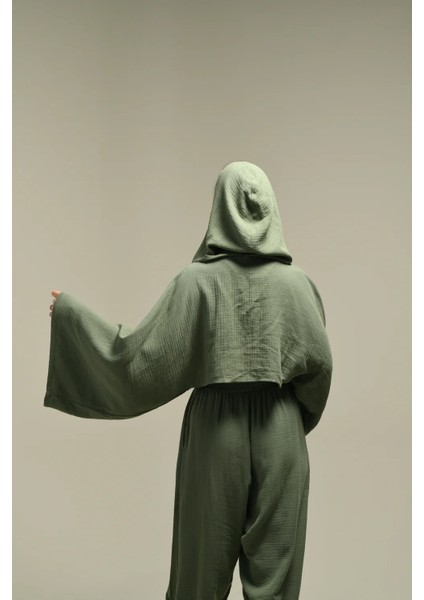 V Yakalı Kapüşonlu Bluz