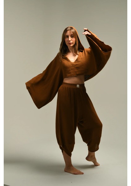 V Yakalı Kapüşonlu Bluz fiyatları