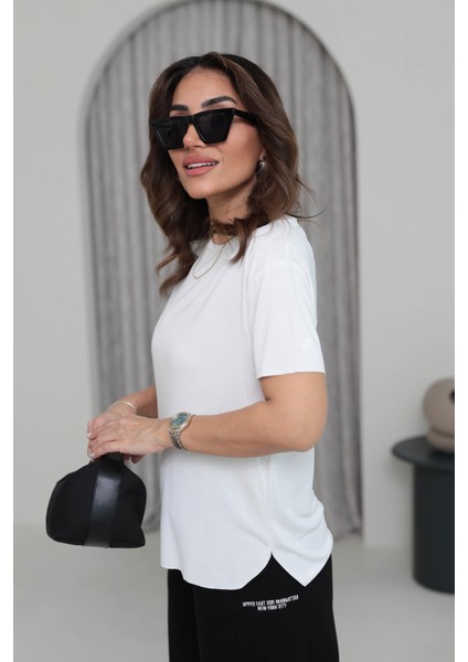 Kadın Yuvarlak Yaka Kol Etek Lazer Kesim Modal T-Shirt