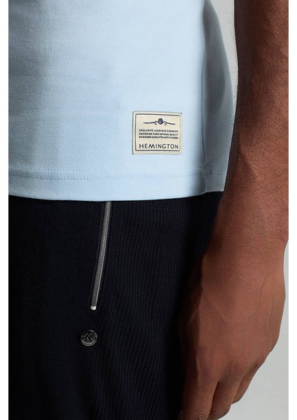 Saf Pamuk Bisiklet Yaka Mavi Basic T-Shirt fırsatları