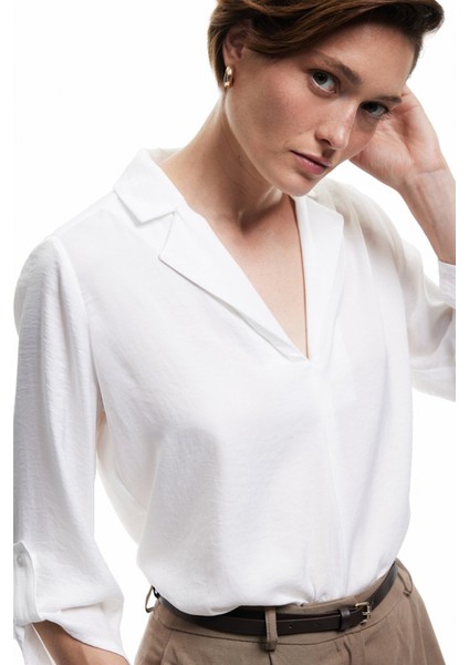 Ceket Yaka Katlama Detaylı 3/4 Kollu Saten Bluz 6WAK60004PW