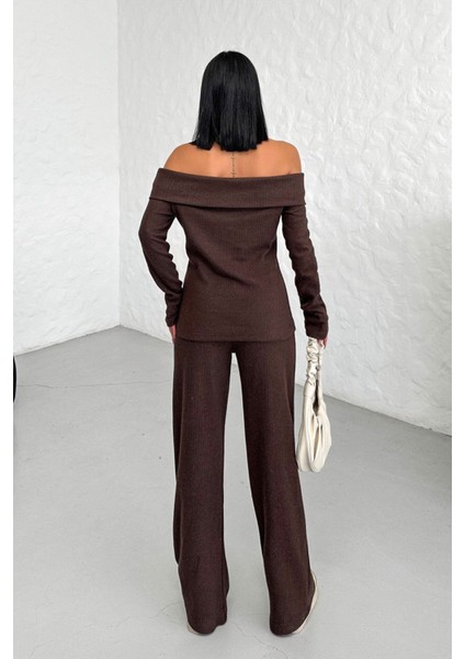 Kadın Kahverengi Selanik Kumaş Madonna Yaka Alt Üst Pantolonlu Takım