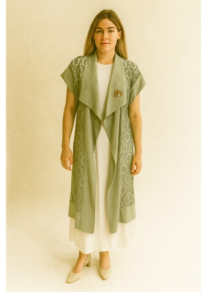 44401 Yakası Mendil Detaylı Önü Örgü Işlemeli Yelek #03-25#