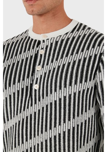 Jakarlı Yün Karışımlı Regular Fit Sıfır Yaka Örme Kazak Erkek Kazak EM003517 AF19553 FC005 indirimleri