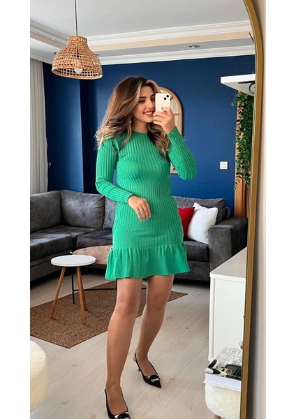 Kadın Bisiklet Yaka Uzun Kol Etek Ucu Fırfırlı Triko (Polyenit) Mini Boy Elbise fiyatları