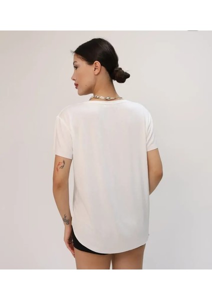 Kadın Yuvarlak Yaka Kol Etek Lazer Kesim Modal T-Shirt indirimleri