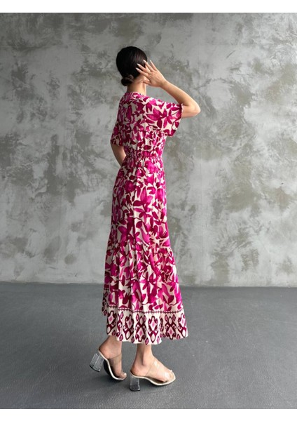 Kadın Anvelop Yaka Beli Büzgülü Eteği Fırfır Detaylı Elbise modelleri