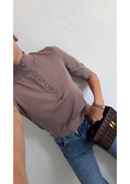 Vizon Düğmeli Triko fiyatları