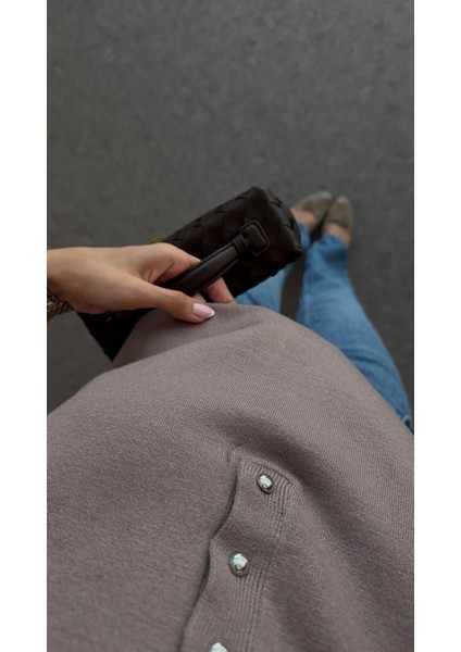 Vizon Düğmeli Triko fırsatları