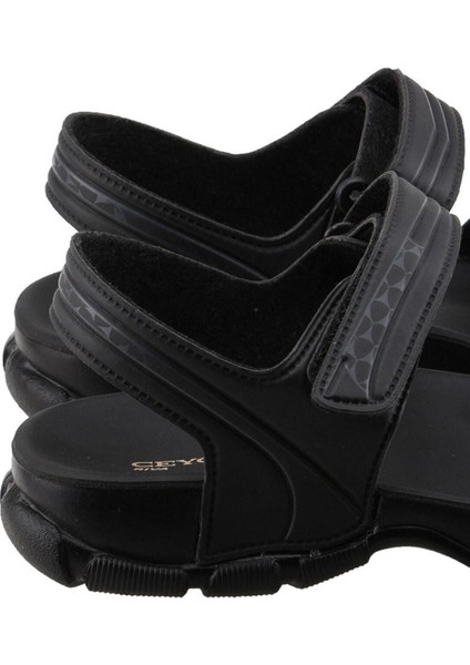 Riva Erkek Sandalet Siyah fırsatları