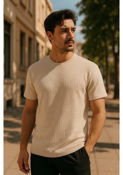 Erkek Kısa Kollu Zigzag Desenli T-Shirt