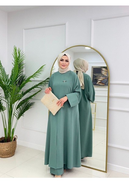 Kadın Tesettür 2'li Takım Ferace Formunda Tunik & Pantolon