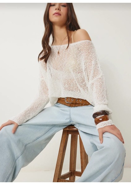Kadın Oversize %100 Viskon Ajurlu Bluz