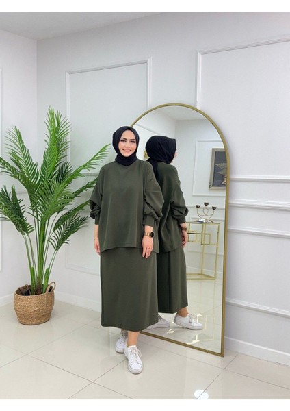 Kadın Tesettür 2'li Takım Spor Görünümlü Etek & Pantolon