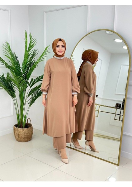 Kadın Tesettür Yakası Taşlı Tunik & Pantalon Takımı