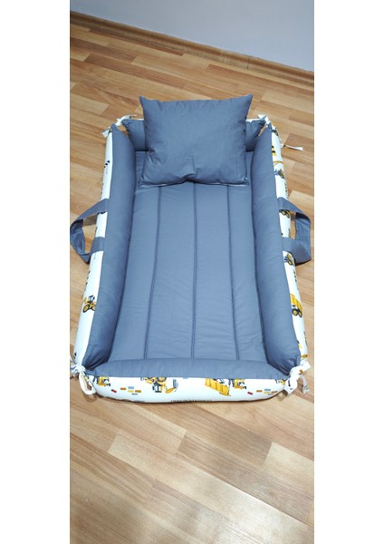 Anstrasit Sarı Traktör Kare Bebek Yatağı fırsatları