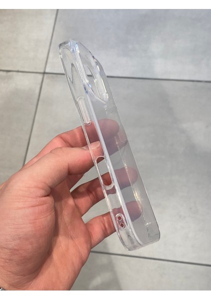 Iphone 16 Pro Uyumlu Koruyucu Darbe Emici Şeffaf Silikon Kılıf modelleri