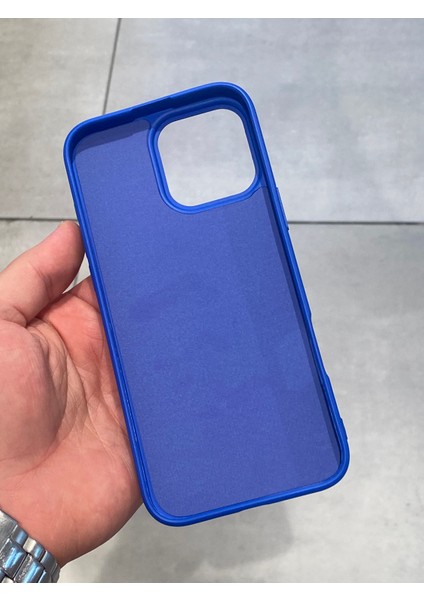 Apple iPhone 16 Pro Max Uyumlu İçi Kadife Lansman Silikon Kılıf fiyatları