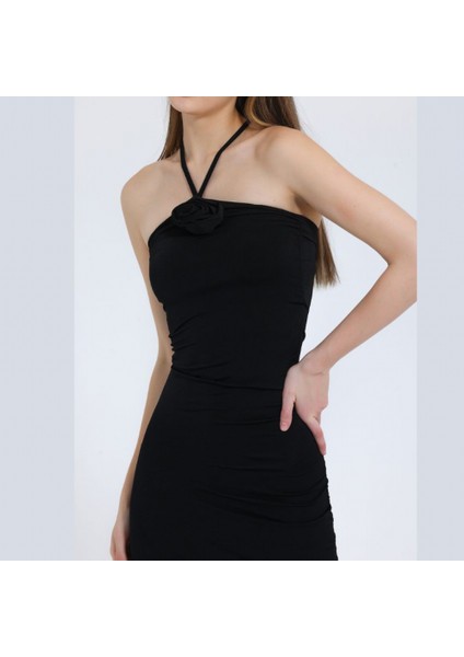 Siyah Gül Detay Boyundan Bağlamalı Elbise modelleri