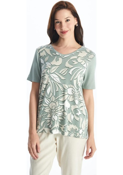 Lcw Grace Yeşil V Yaka Desenli Kısa Kollu Kadın Tişört fiyatları