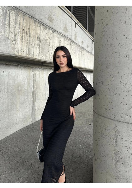 Sırt Dekolteli File Detaylı Elbise