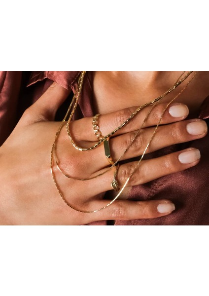 ALtın Işıltılı Zincir Kolye