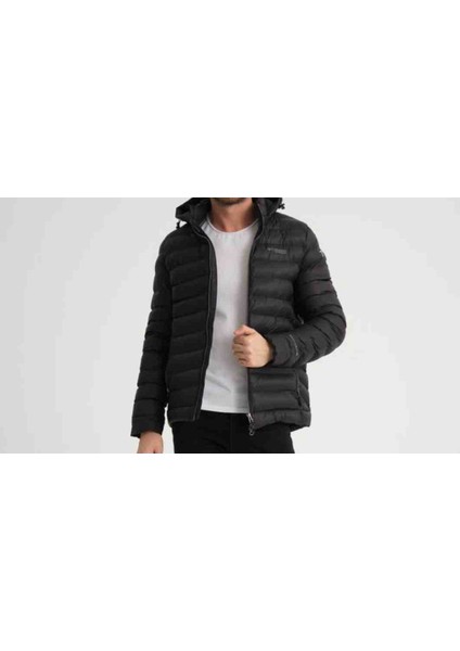 Titanıum Alpha Siyah Kapönlu Slim Fit Termal Mont indirimleri
