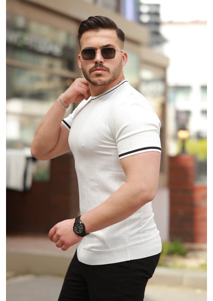 Erkek Bisiklet Yaka Çizgi Desenli Ribanalı Kısa Kollu Tshirt fiyatları