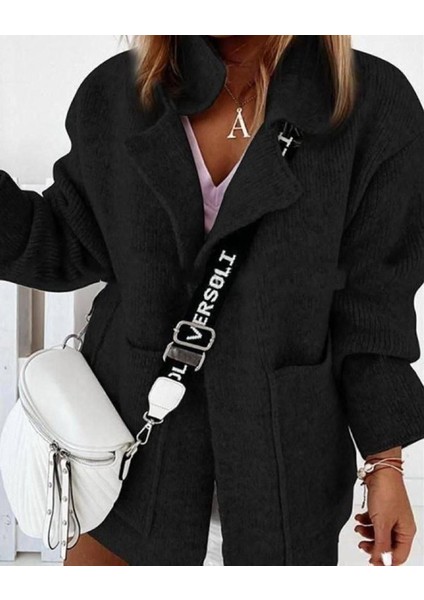 Geniş Cep Tasarımlı Hırka