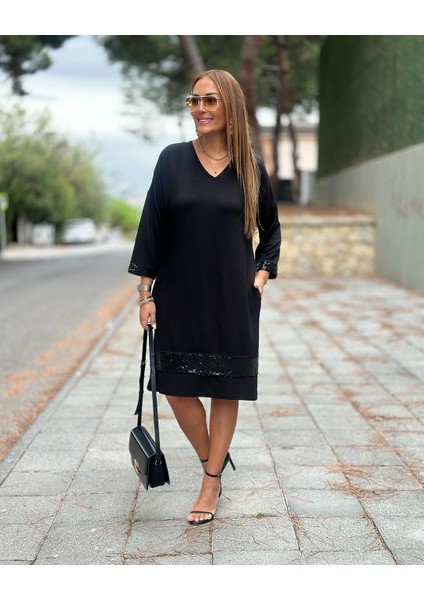 Kadın Modal Kumaş Kol ve Etek Ucu Payetl Elbise