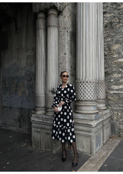 Kadın Uzun Kollu V Yakalı Beli Lastikli Puantiyeli Uzun Krep Elbise indirimleri