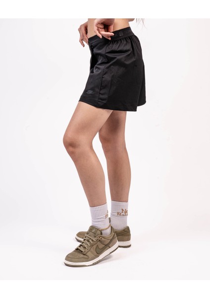 Tech Pack Kadın Siyah Yüksek Bel Şort Etek - Esnek Bel Spor ve Günlük Giyim - DV8491-010 fırsatları