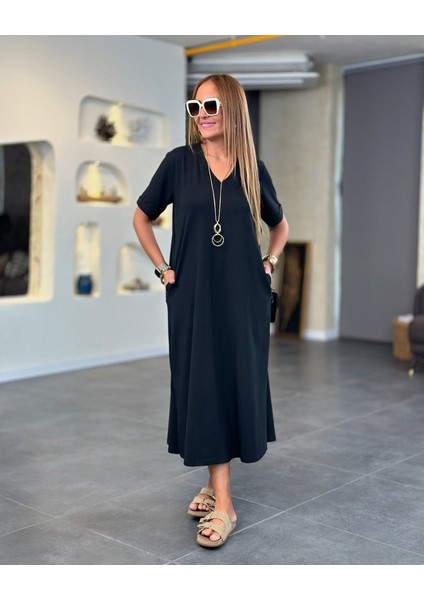 Kadın Kısa Kollu V Yakalı Cep Detaylı Uzun Viskon Iki Iplik Elbise