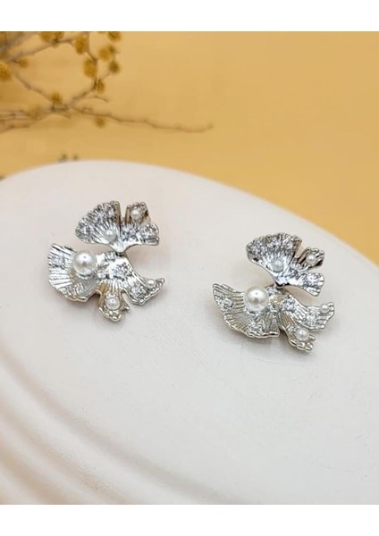 Inci Detaylı Silver Yaprak Küpe