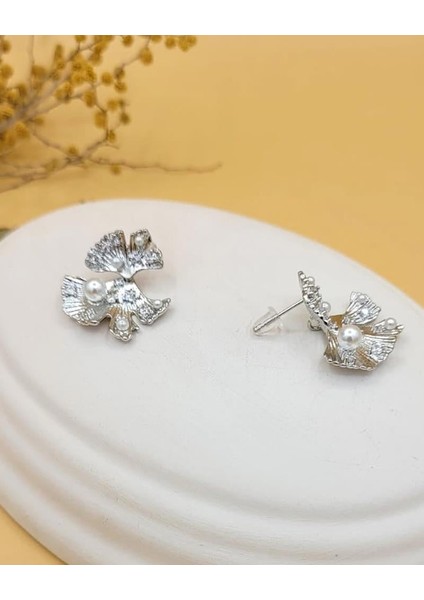 Inci Detaylı Silver Yaprak Küpe fırsatları