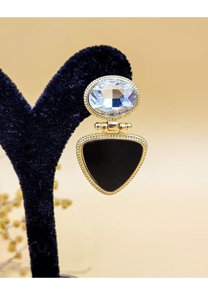 Kristal Taşlı Siyah Üçgen Küpe modelleri