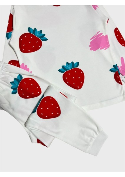 Kız Çocuk %100 Pamuklu Beyaz Çilek Desenli Uzun Kollu Pijama Takımı modelleri